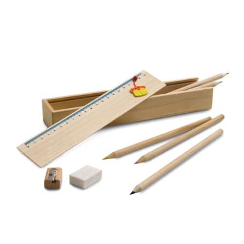 DOODLE. Set de dessin fourni dans une boîte en bois