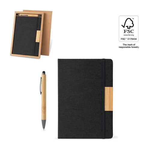 HOMERO. Set composé d&rsquo;un bloc-notes A5 à couverture rigide et d&rsquo;un stylo à bille en bambou