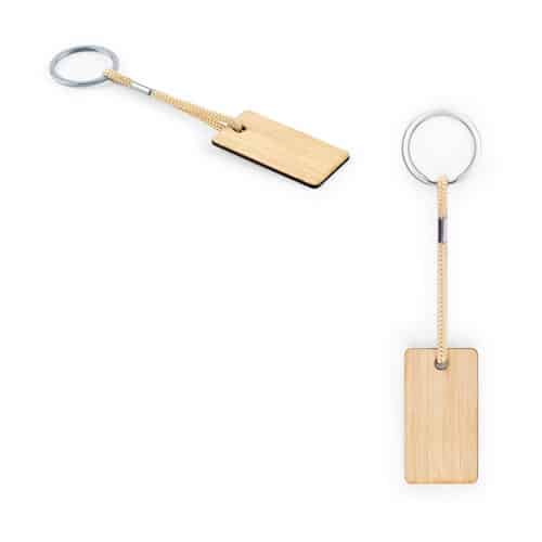 HOPPS. Porte-clés rectangulaire en bambou avec cordon en PET