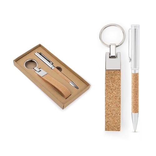 EVANS. Set composé d&rsquo;un stylo à bille et d&rsquo;un porte-clés, tous deux en métal et en liège