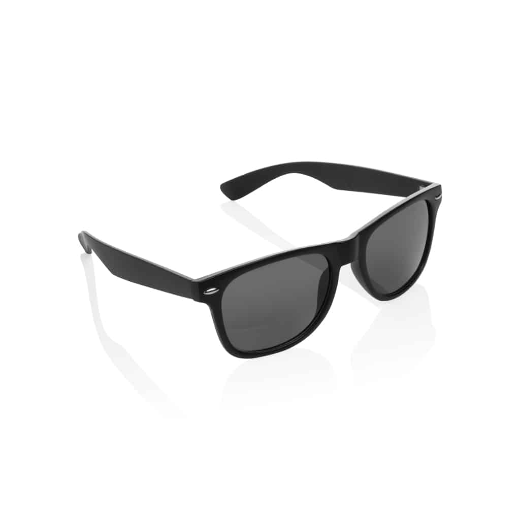 Lunettes de soleil en PC plastique recyclé GRS