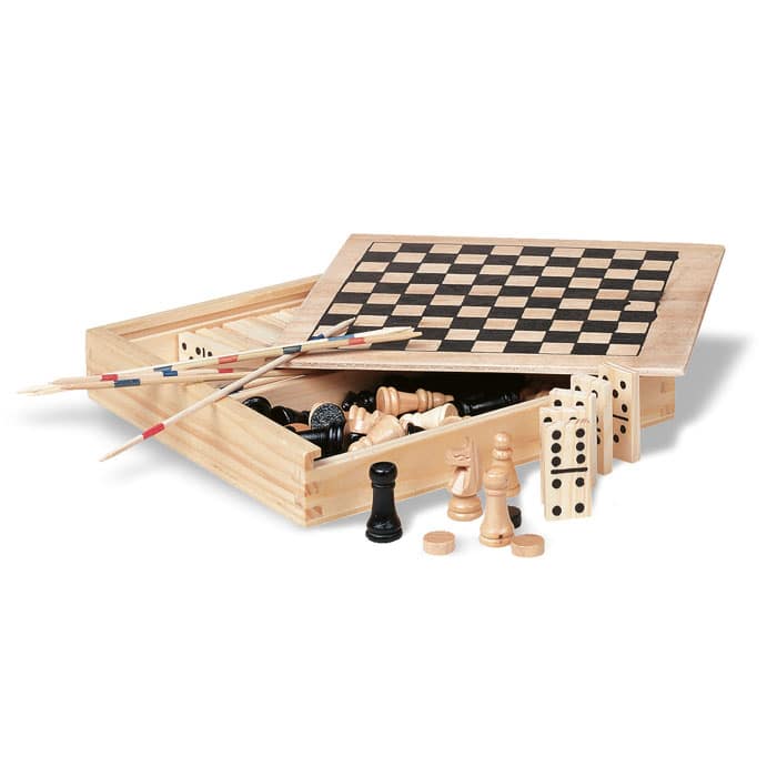 TRIKES – 4 jeux dans une boîte en bois