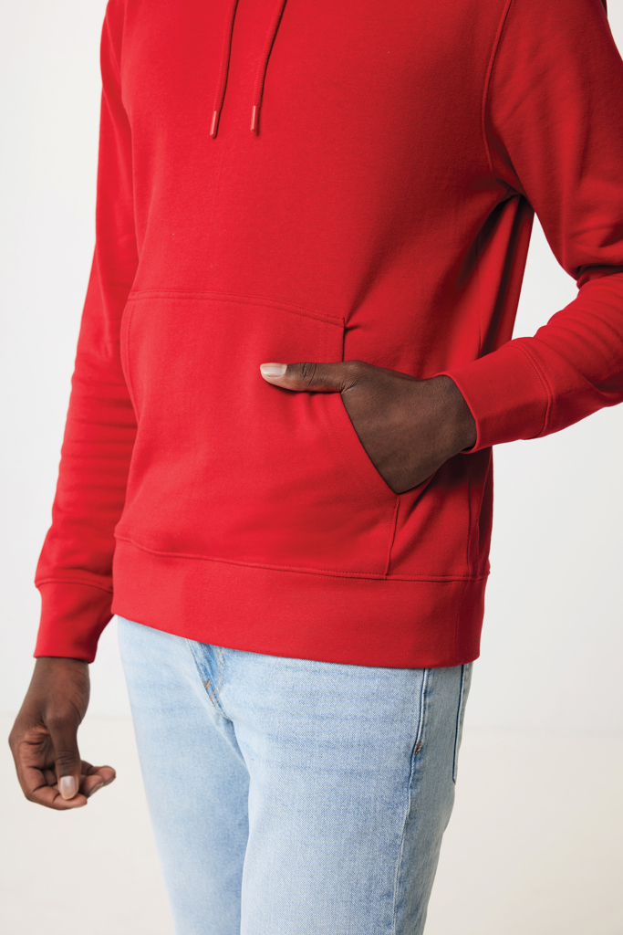 Sweat à capuche rouge avec jean clair
