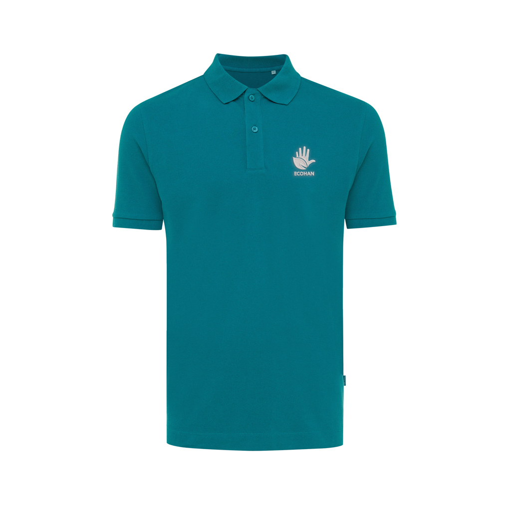 Polo vert avec logo écologique sur la poitrine