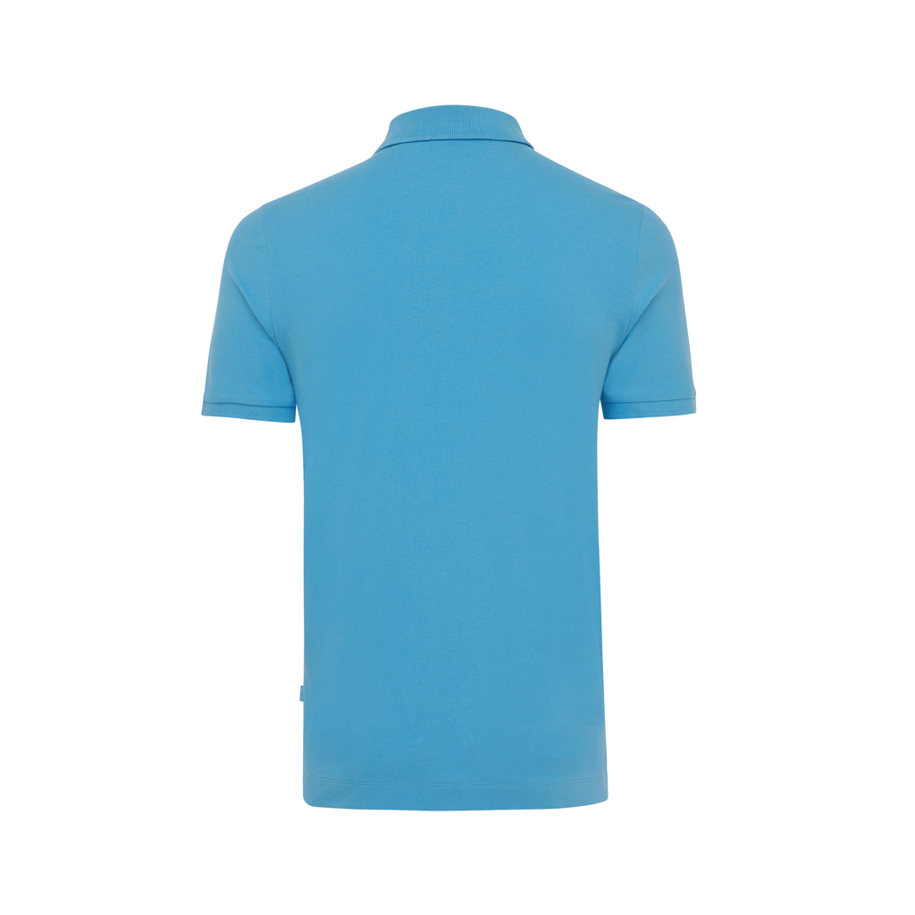Polo bleu clair vu de dos