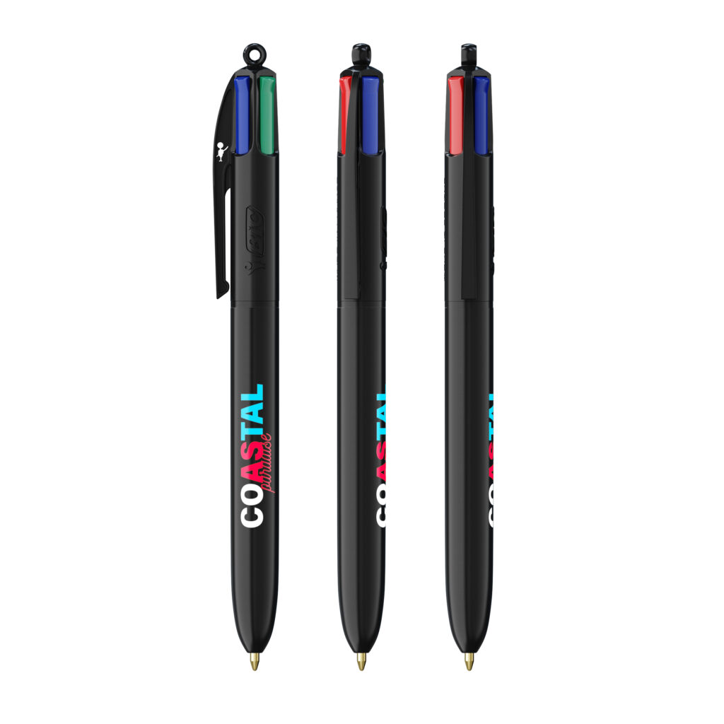 Stylo bille noir à quatre couleurs.