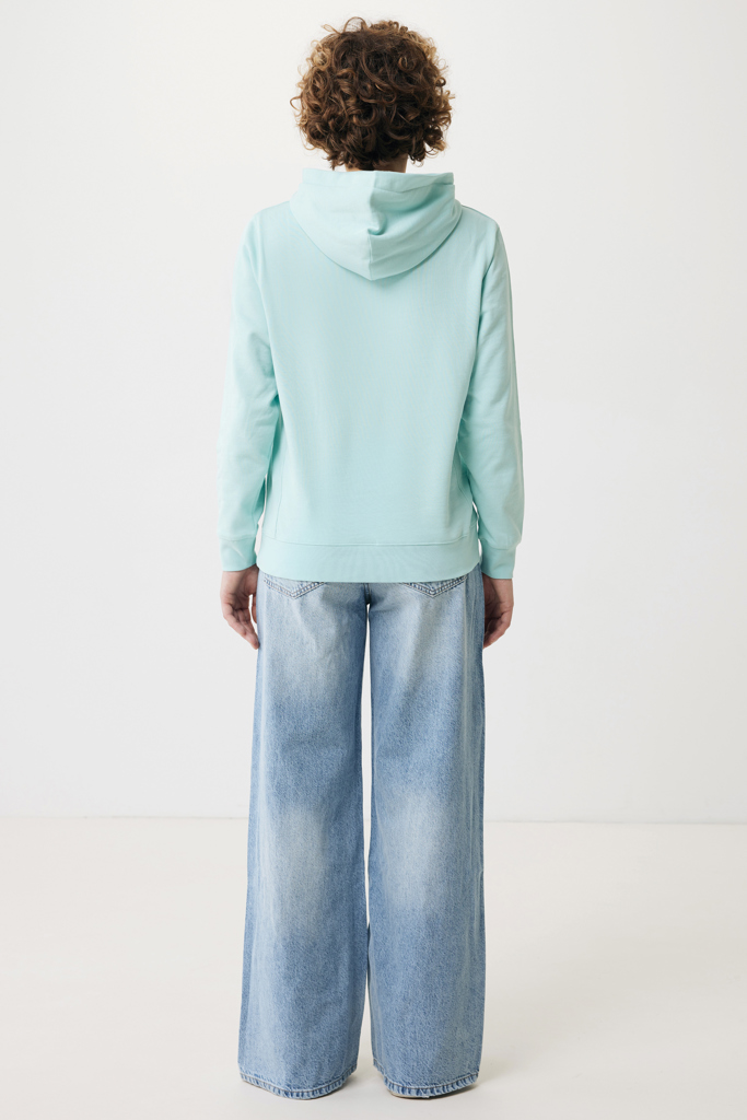 Vue arrière hoodie vert menthe et jean large