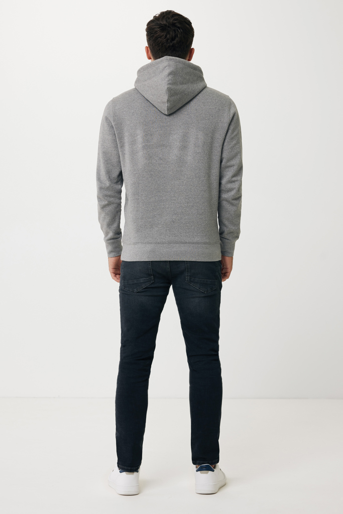 Homme de dos en hoodie gris et jean