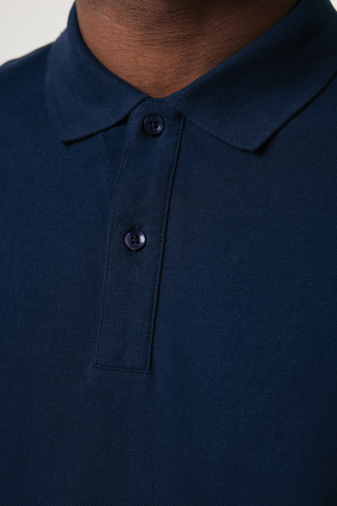 Polo bleu marine avec col boutonné