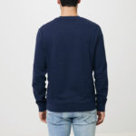 Homme de dos en sweat bleu marine