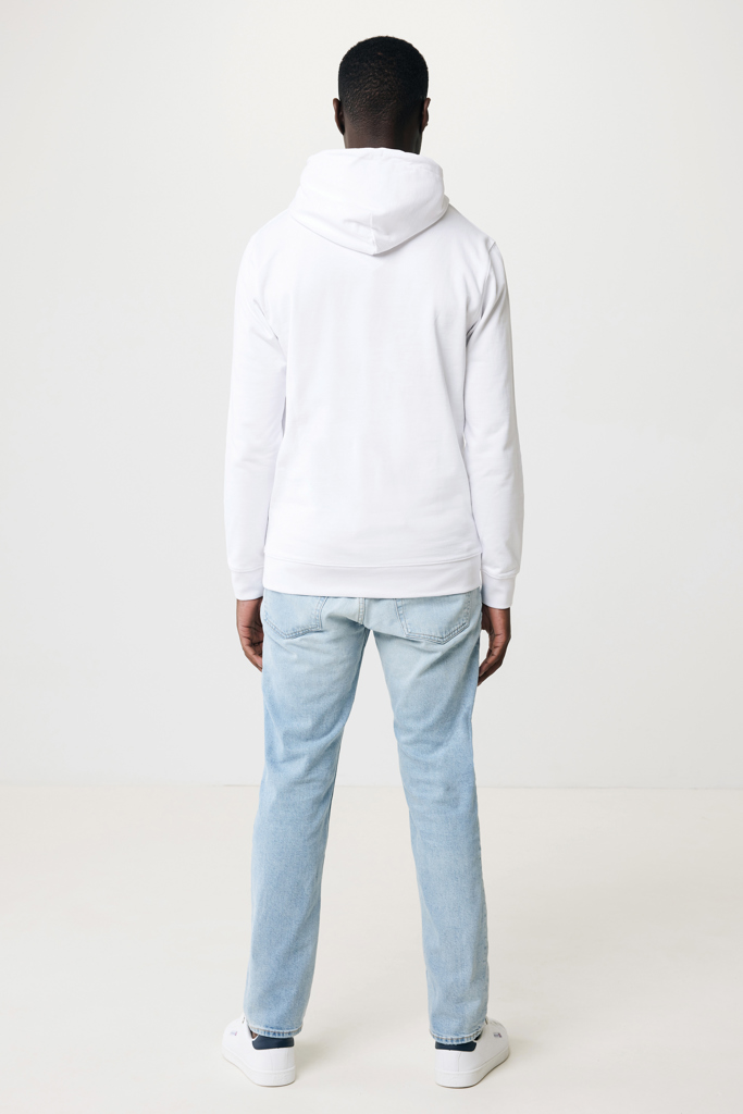 Homme de dos en hoodie blanc et jean